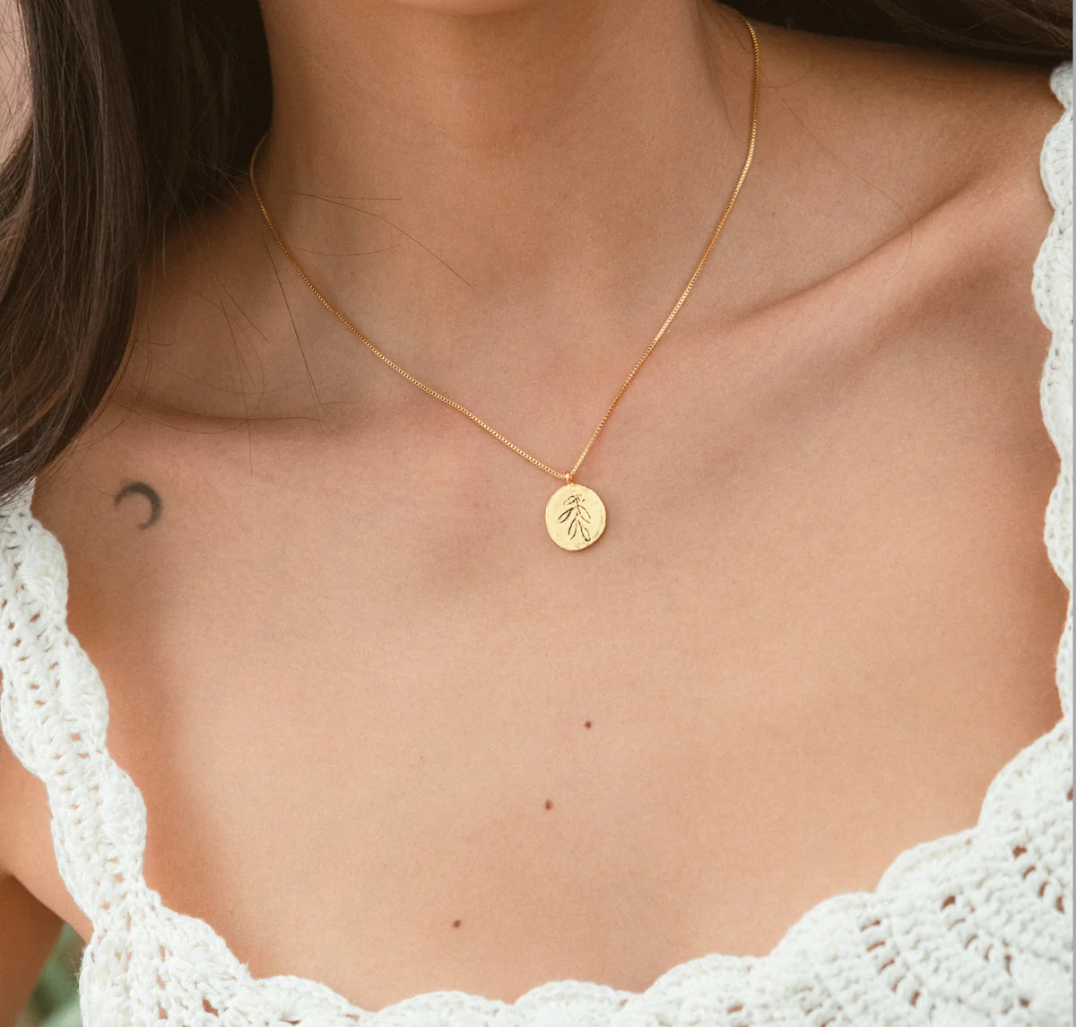 Collar Moneda Olivo