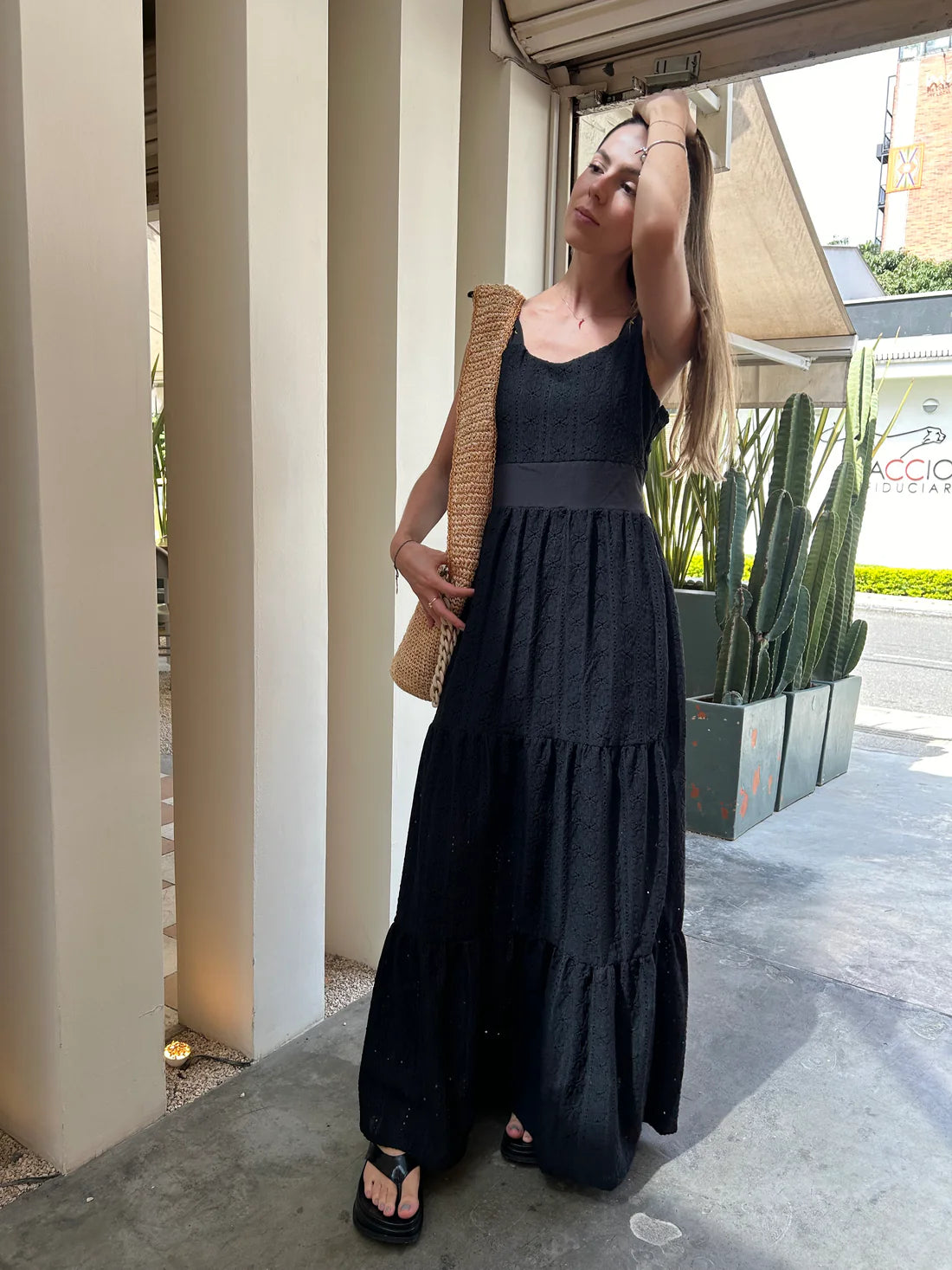 Vestido Largo Sombra Negro