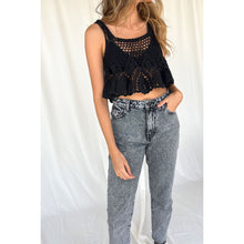 Cargar imagen en el visor de la galería, Top Crochet Black Mery