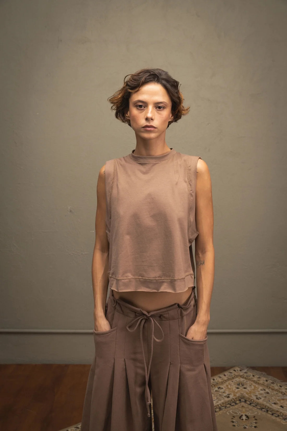 Camiseta Tank Top Crop Cafe