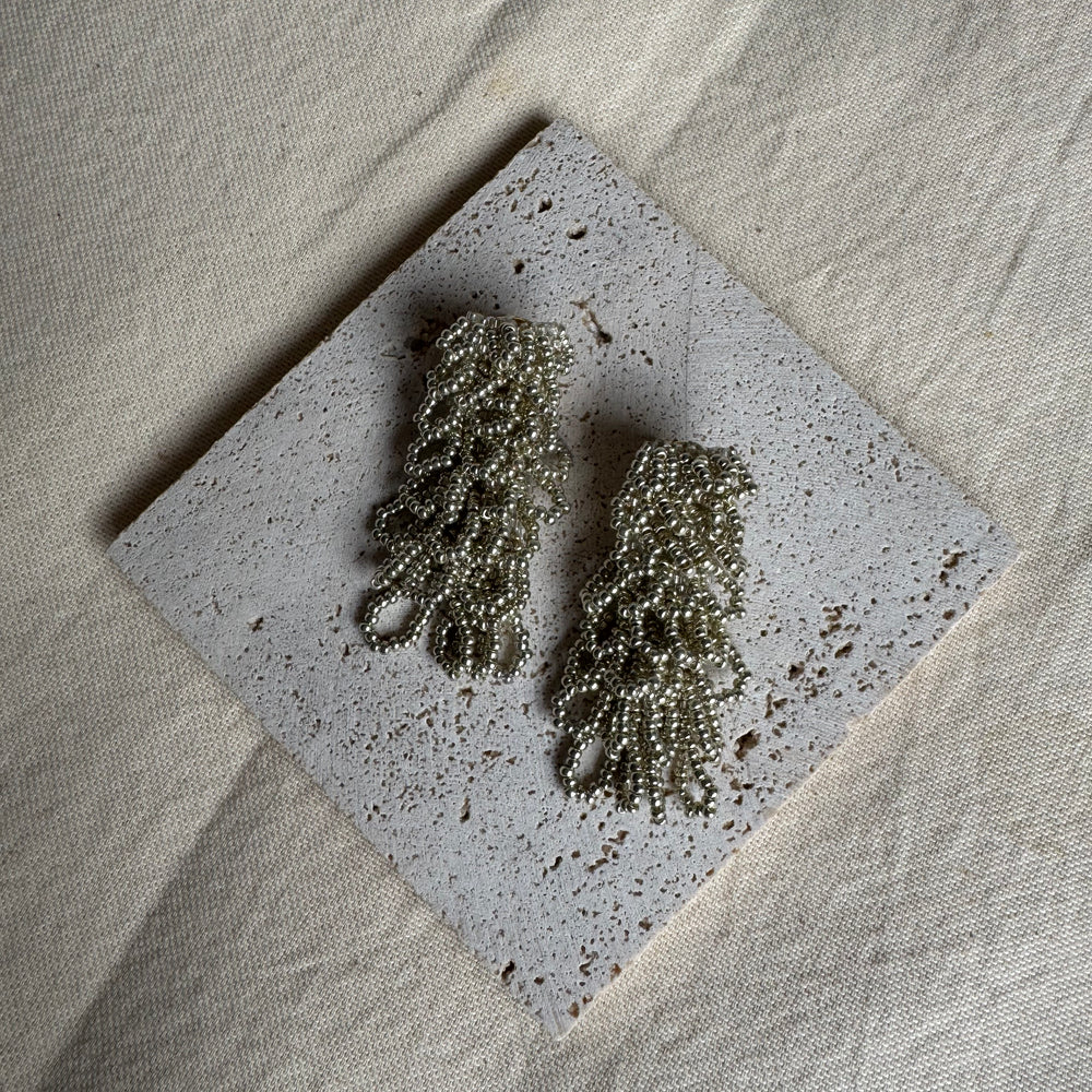 Aretes Ocaso Plateado Medianos