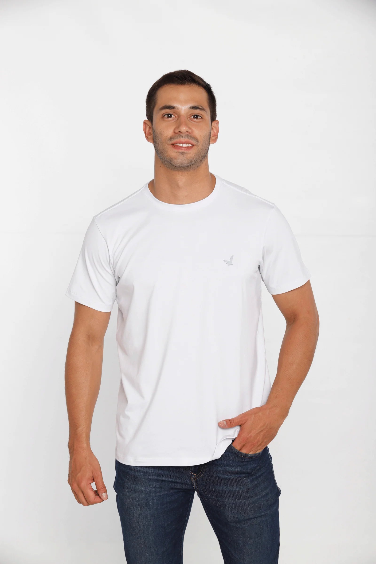 Camiseta Tacto Frio Bordado Tono a Tono