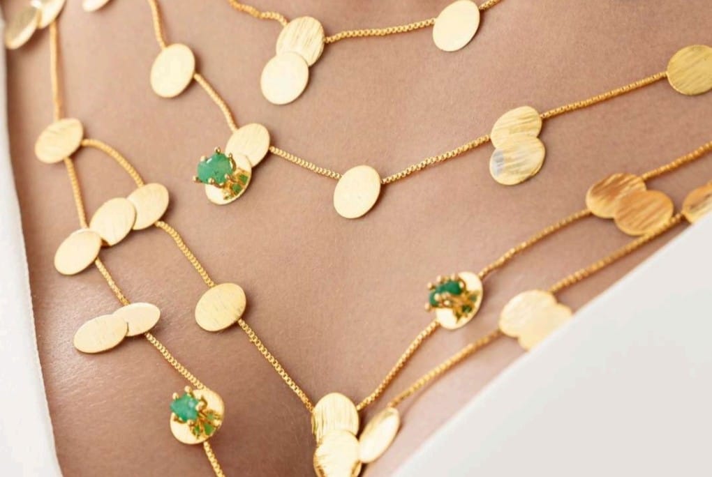 Collar selene dorado