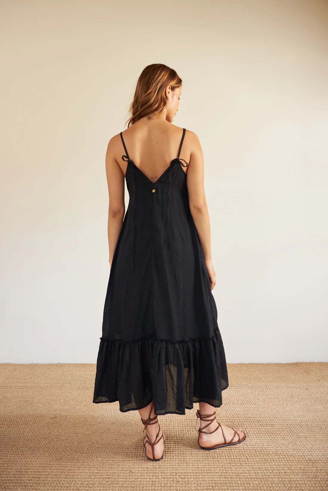 Vestido Largo Cut Out Negro