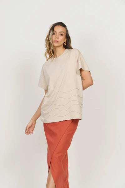 Camiseta Etérea Latte