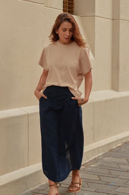 Camiseta Esencial Arena