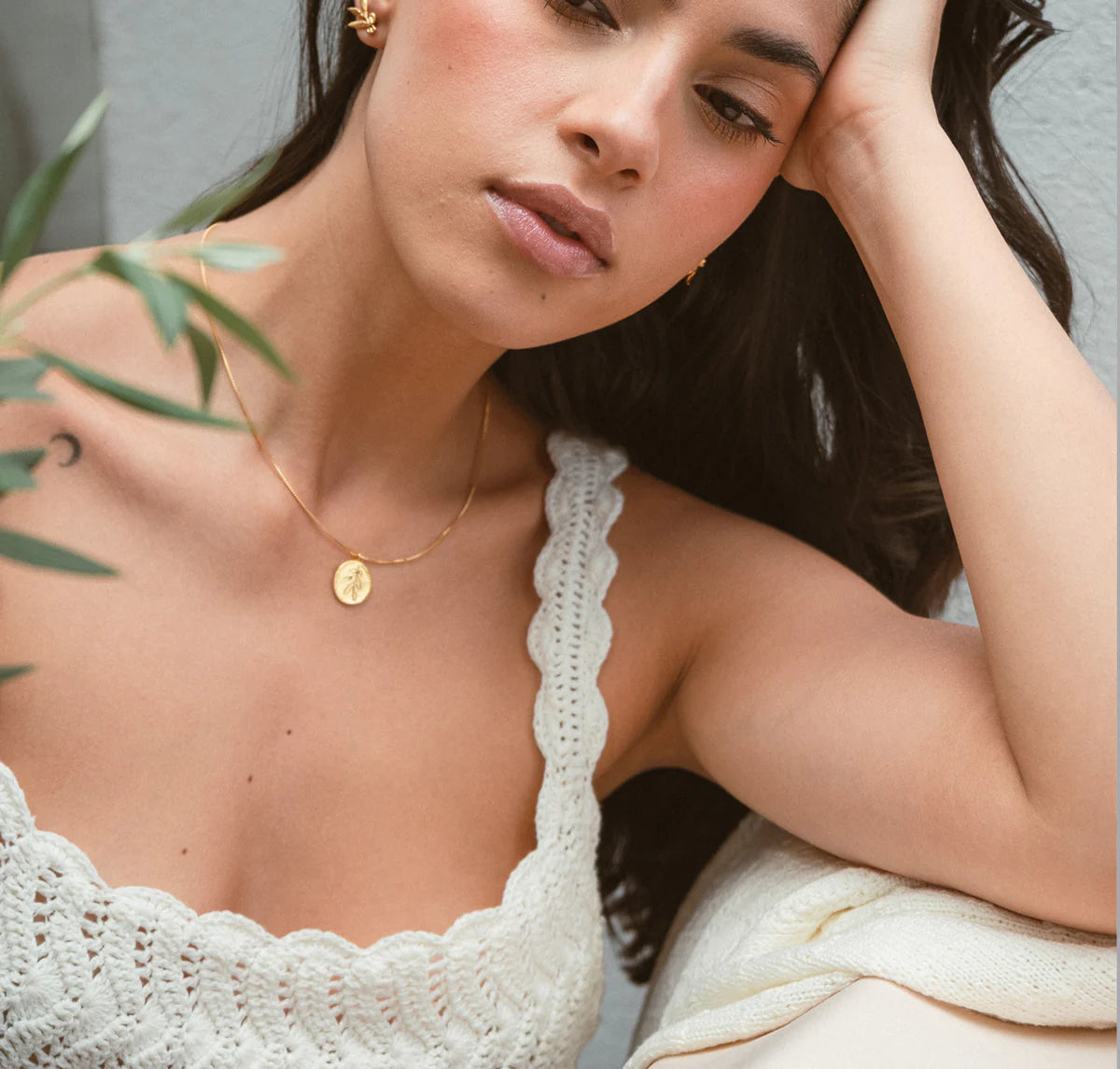 Collar Moneda Olivo