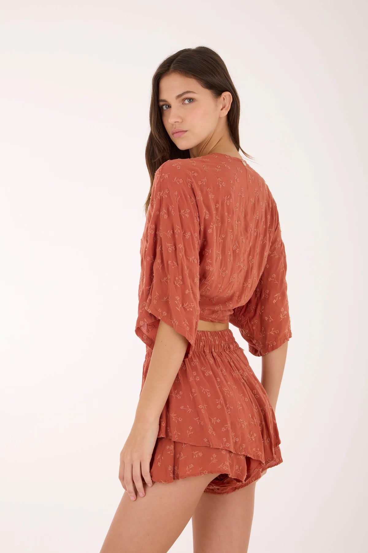 Short Sunset Embroidery Isla