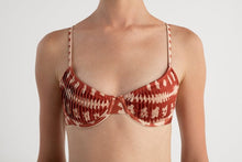 Cargar imagen en el visor de la galería, Bikini Aura Top &amp; Rose Bottom Terraguer