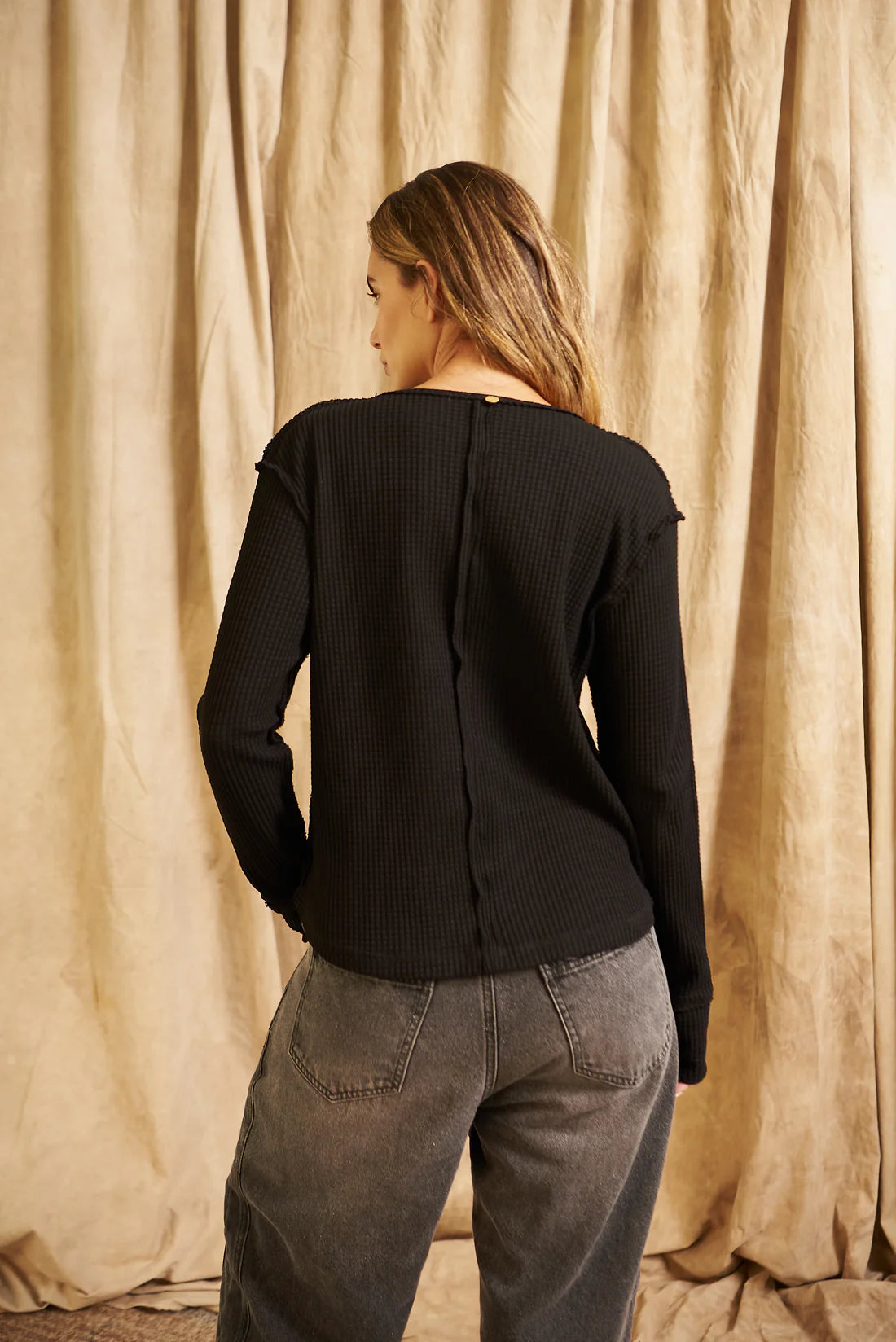 Camiseta Manga Larga Negro