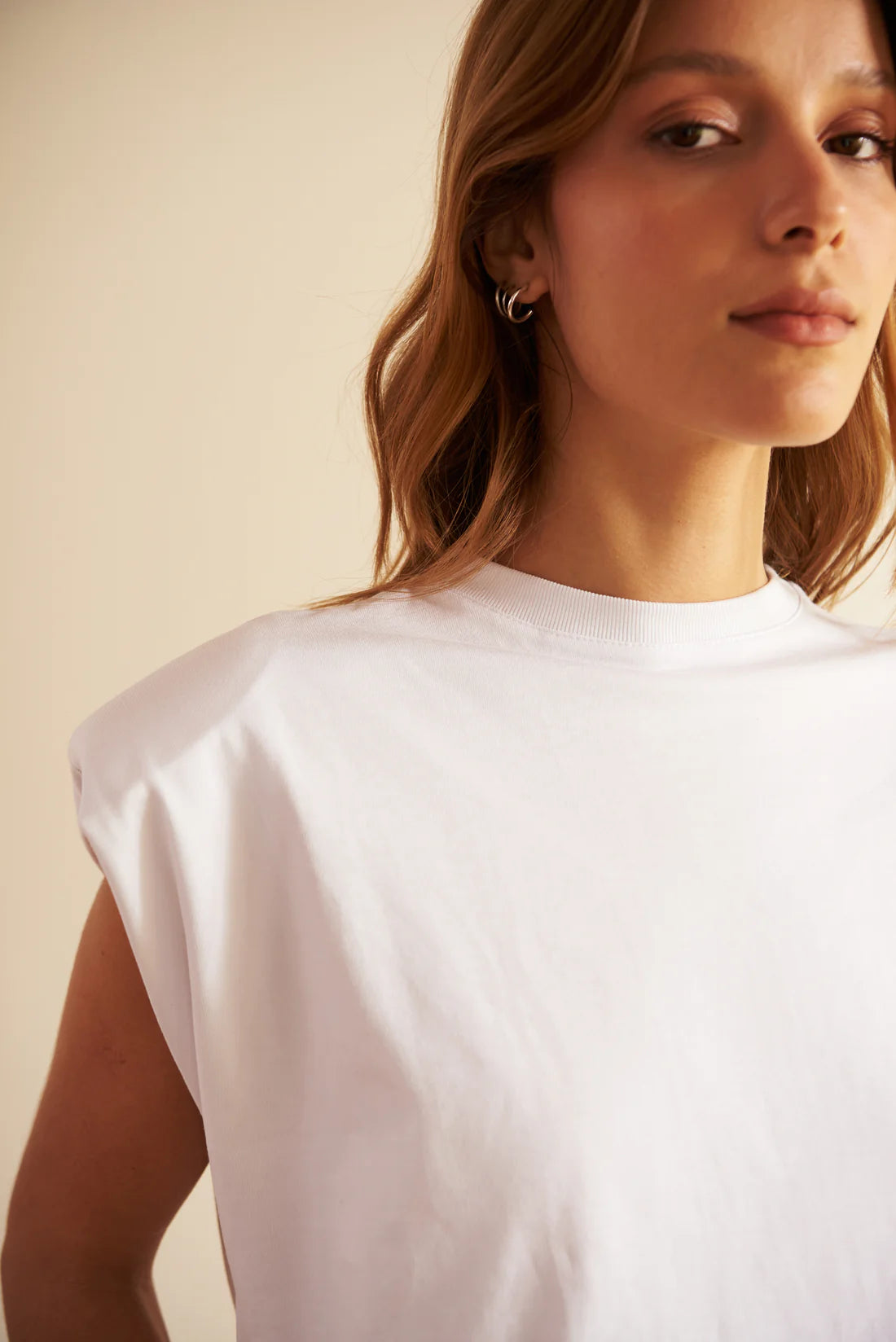 Camiseta Boxy Hombreras Blanco