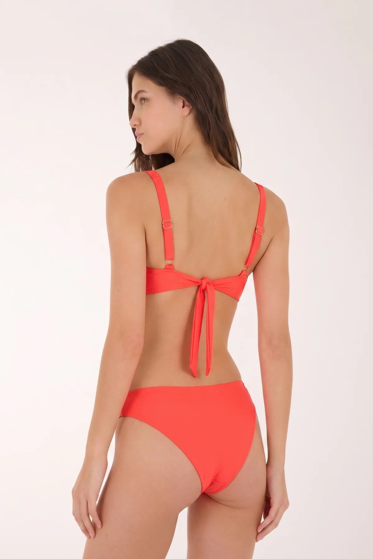 The Knotty Top & Classic Bottom Sunny Red